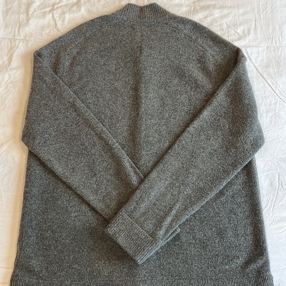 Abercrombie & Fitch Cardigan - Picture 5 of 5